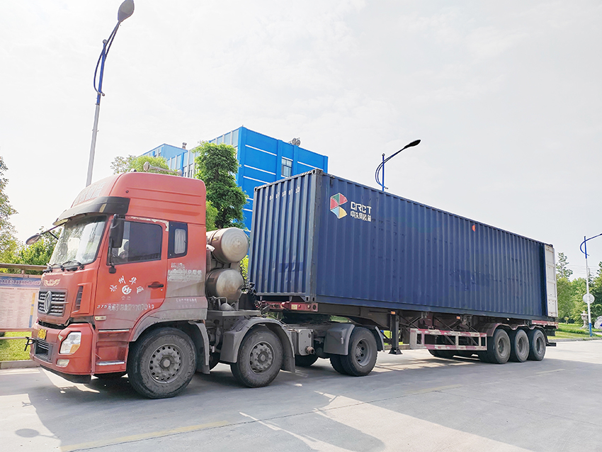 华泰集团设计制造的2T/D精炼机组项目发往哈萨克斯坦